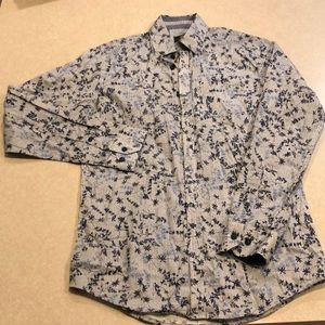 Men’s casual button down